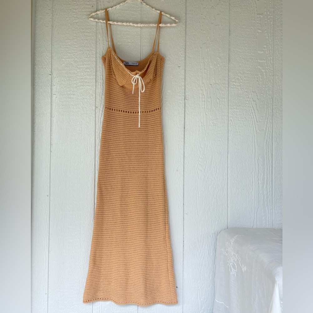 Zara Tan Knit Dress - Picture 1 of 5